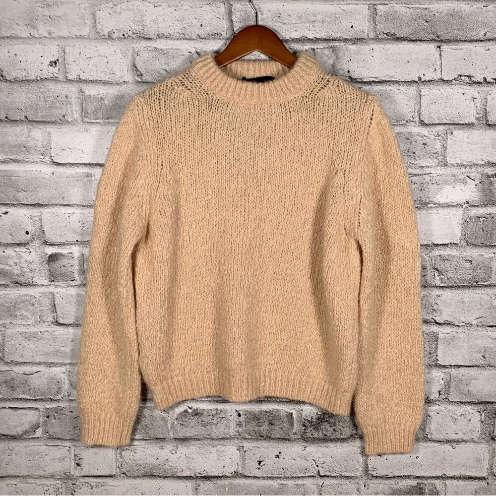 Les Copains. Made in Italy Crew Neck Sweater NWT